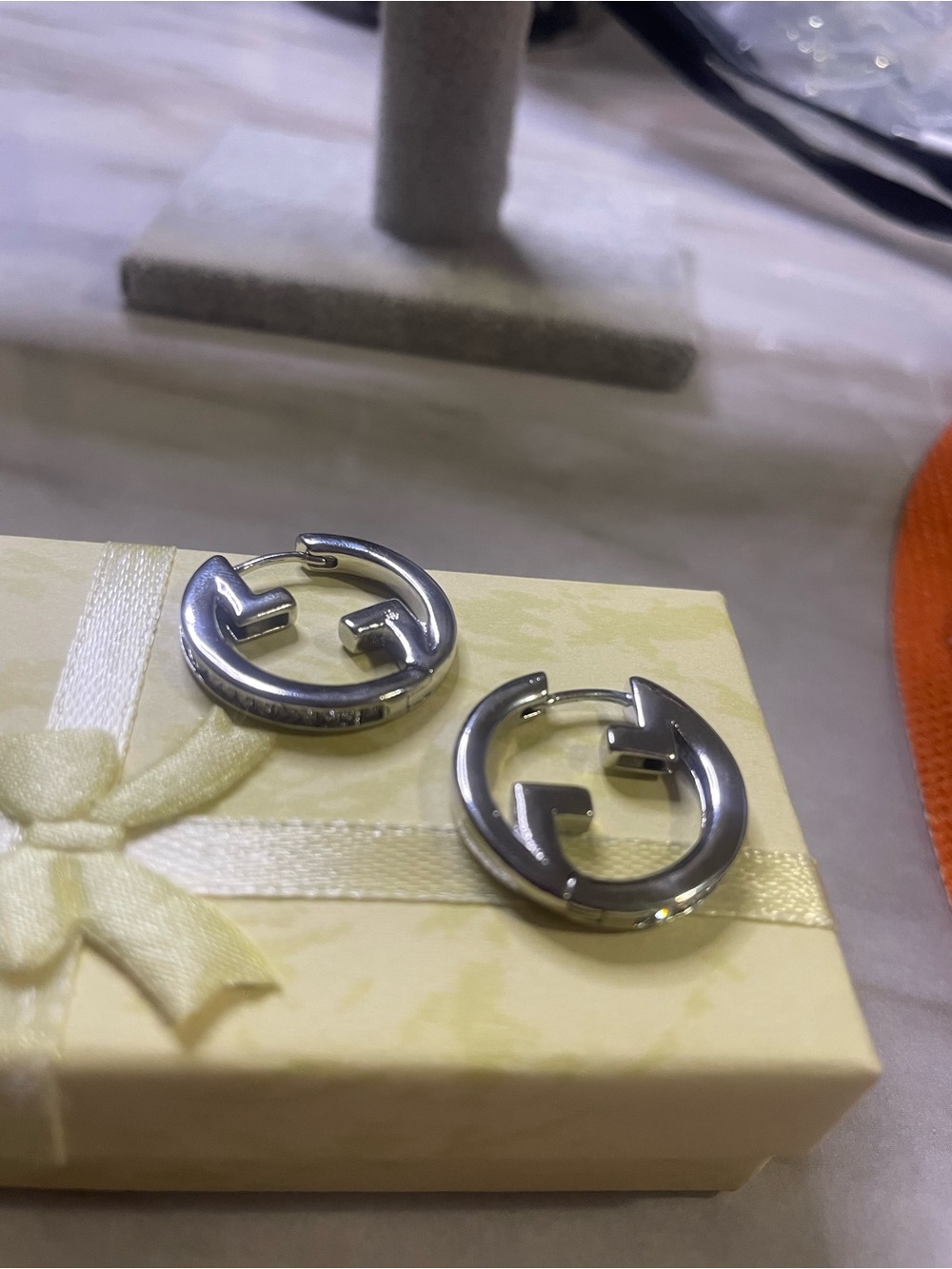 GG Silver Interlocking G Hoop Earrings